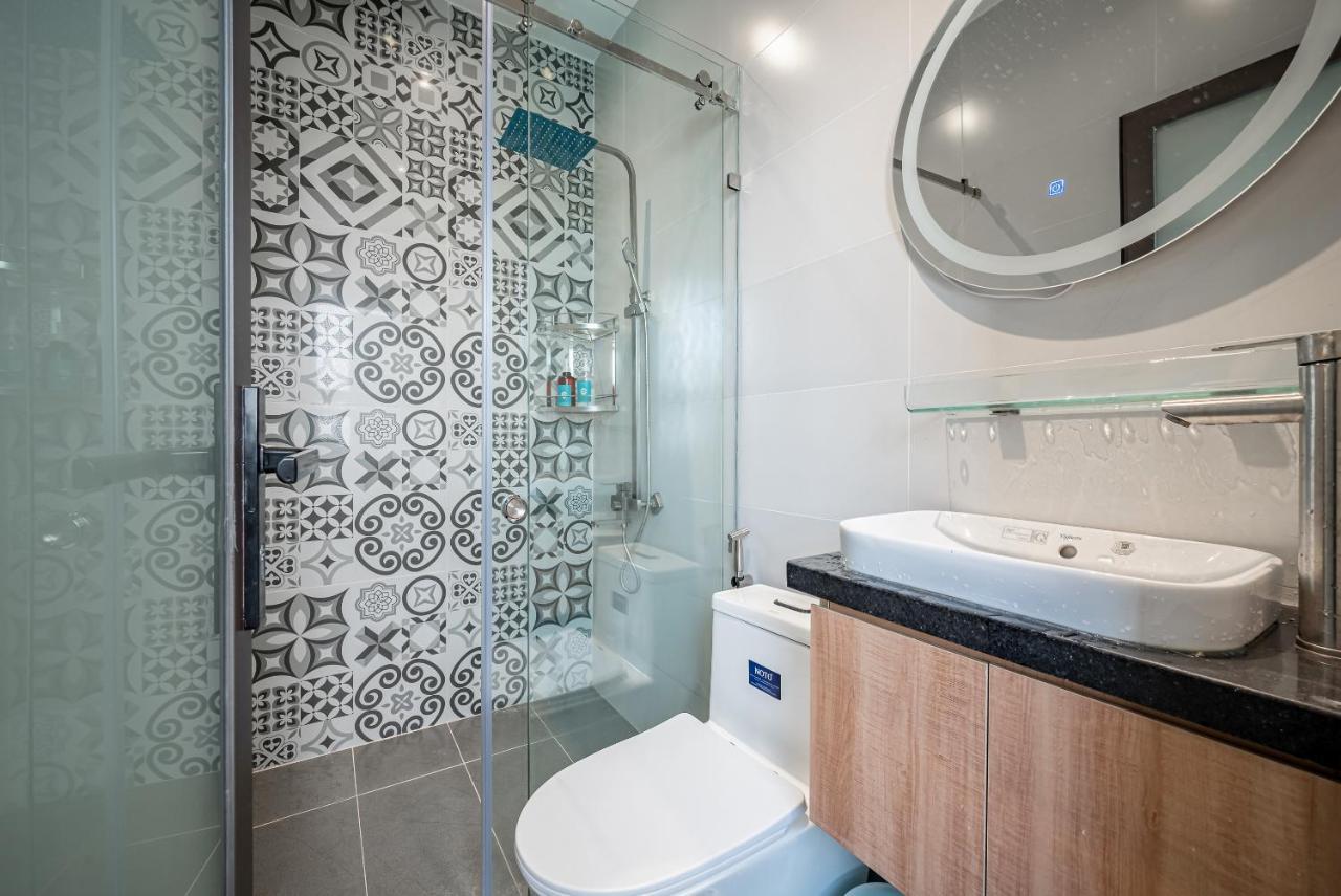 Cozrum Homes - Autumn House โฮจิมินห์ซิตี้ ภายนอก รูปภาพ