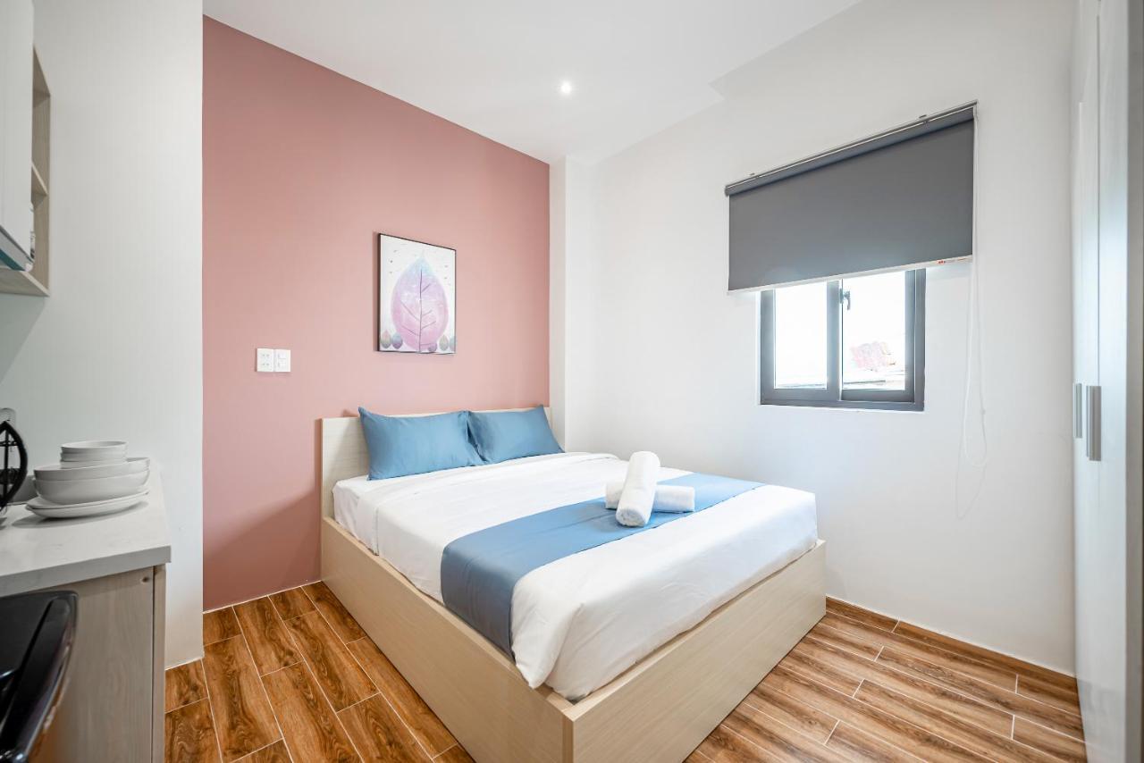 Cozrum Homes - Autumn House โฮจิมินห์ซิตี้ ภายนอก รูปภาพ