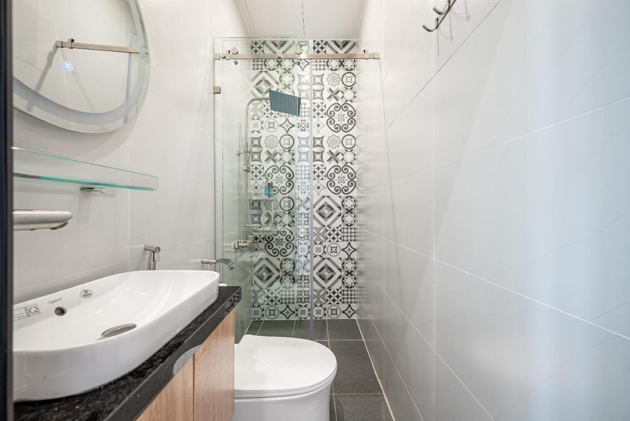 Cozrum Homes - Autumn House โฮจิมินห์ซิตี้ ภายนอก รูปภาพ