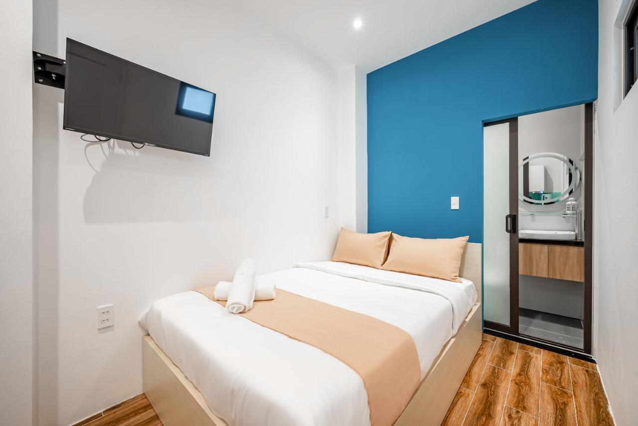 Cozrum Homes - Autumn House โฮจิมินห์ซิตี้ ภายนอก รูปภาพ