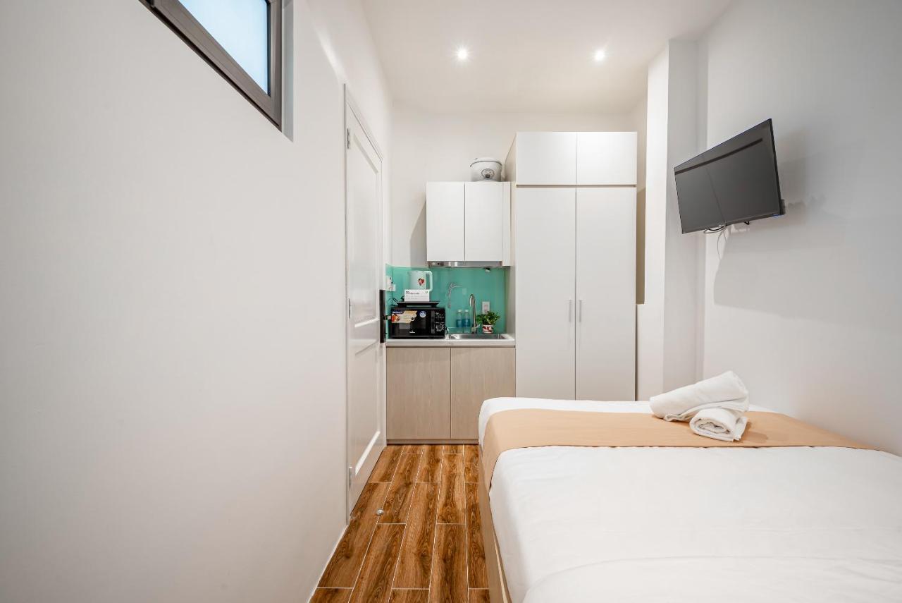 Cozrum Homes - Autumn House โฮจิมินห์ซิตี้ ภายนอก รูปภาพ