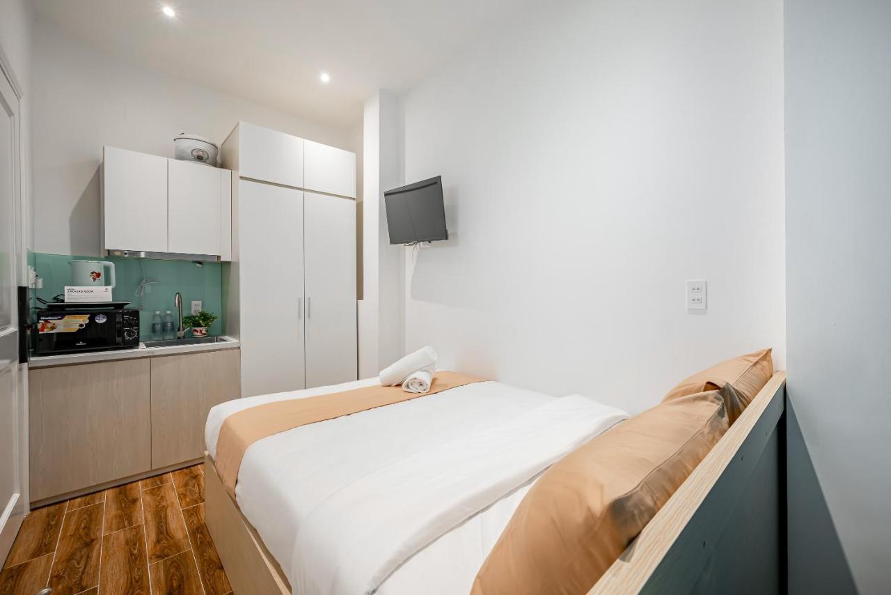 Cozrum Homes - Autumn House โฮจิมินห์ซิตี้ ภายนอก รูปภาพ